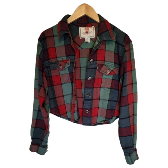 Levi's Western Wear Flannal Crop size Small - Picture 1 of 5